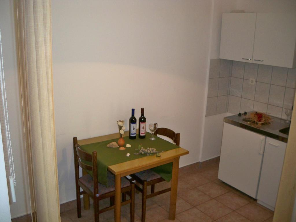 Guesthouse Lucic Orebić Zimmer foto
